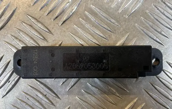 Mercedes-Benz CLA C117 X117 W117 Keyless (KESSY) go control unit/module A2059053005