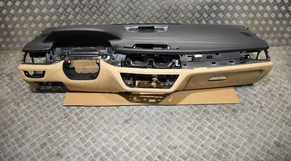 BMW 7 G11 G12 Dashboard 