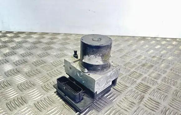 Volkswagen Fox ABS Pump 5Z0907379B 0265950427 0265234254