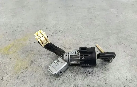 Citroen C1 Ignition lock N0502200