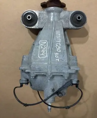 Infiniti Q50 Front differential 