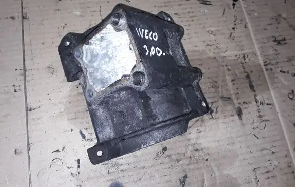 Iveco Daily 45 - 49.10 A/C compressor mount bracket NOCODE