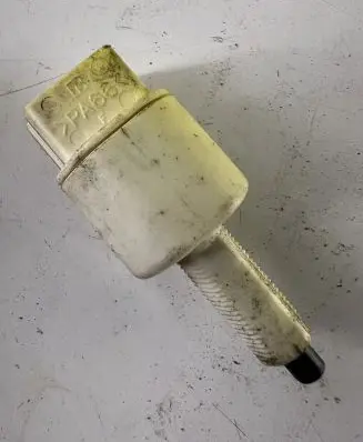 Toyota Yaris Brake pedal sensor switch