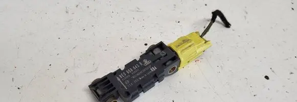Audi A4 S4 B7 8E 8H Airbag deployment crash/impact sensor 8E0959643B 020584 010807