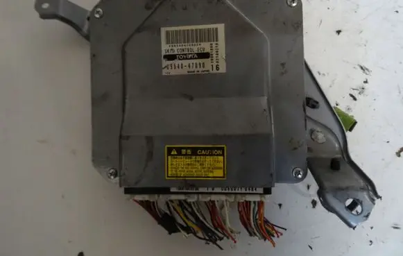 Toyota Prius (XW20) MPM control module 6954047090