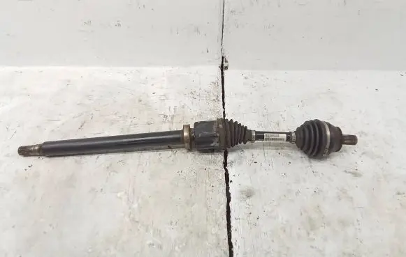 Volvo V60 Front driveshaft P31272550 T120323