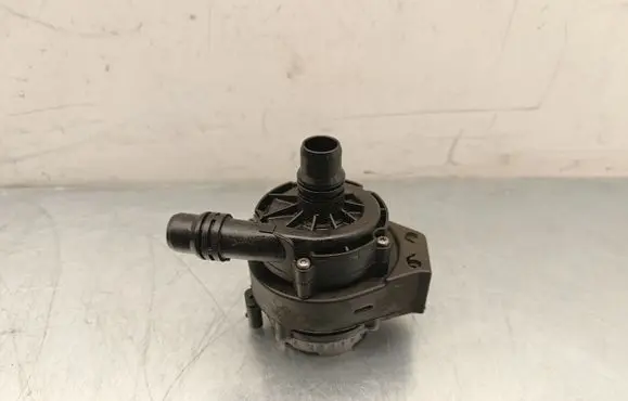 Citroen C4 III e-C4 Electric auxiliary coolant/water pump 9827567880