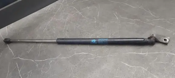 Hyundai Santa Fe Tailgate strut 81771-26011