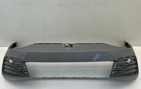 Volkswagen Golf VIII Front bumper 5H0807221J
