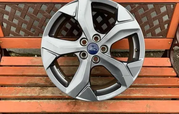 Ford Mustang VI R18 alloy rim 