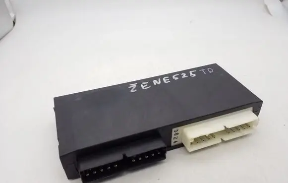 BMW 5 E39 Comfort/convenience module 1379741 61351379741
