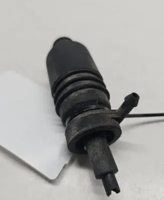 Audi A6 S6 C4 4A Windscreen/windshield washer pump 4A0955651