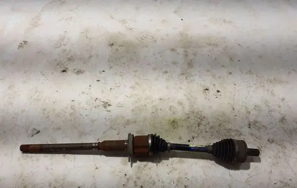 Volvo S90, V90 Front driveshaft 36011780