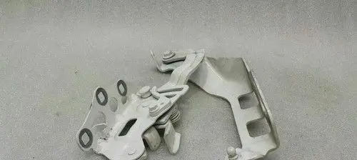 Mercedes-Benz C W205 Engine bonnet/hood hinges A2058800928