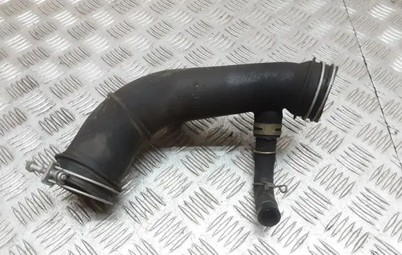 Toyota Yaris Air intake hose/pipe 1788033010