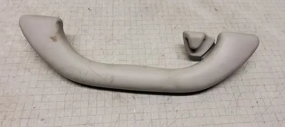 Volkswagen PASSAT B5 Rear interior roof grab handle 3B0857608