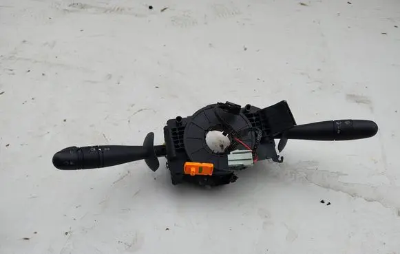 Opel Vivaro Wiper control stalk 91166324D 7700312984
