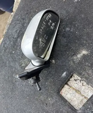 Mitsubishi Space Star Manual wing mirror 010555 020555