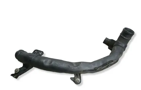 Volkswagen PASSAT B6 Intercooler hose/pipe 5N0145840C