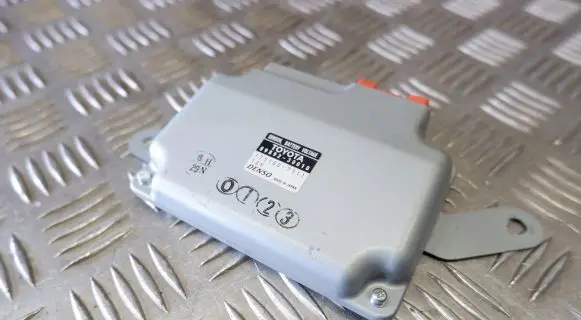 Lexus GS 300 350 430 450H Other control units/modules 8989230010