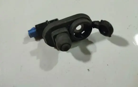 Honda CR-V Front door sensor coupe 