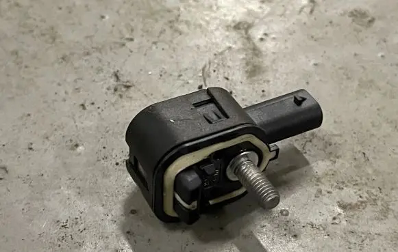 BMW X5 F15 Airbag deployment crash/impact sensor 9224178 03289 130814