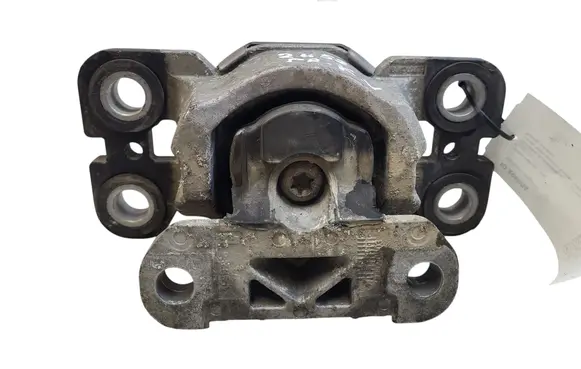 Volvo V60 Engine mount bracket 6G9N7M121AA