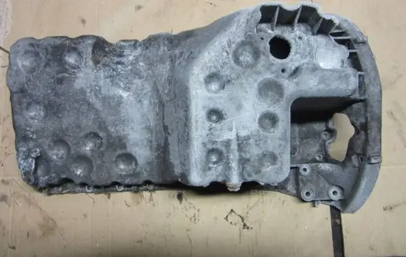Mercedes-Benz E W211 Oil sump 6460142102