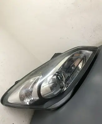 KIA Ceed Headlight/headlamp
