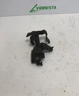 Nissan Note (E11) Battery bracket 