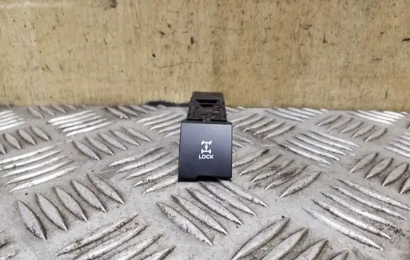 KIA Sorento Differential lock switch 202002962