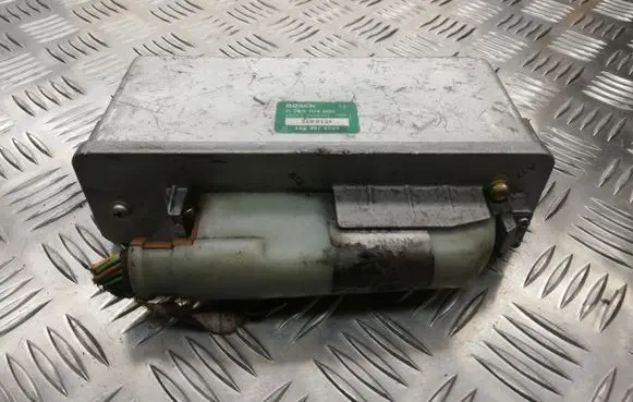 Audi 80 90 S2 B4 ABS control unit/module 4A0907379E 0265104005