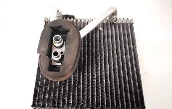 Skoda Octavia Mk2 (1Z) A/C cooling radiator (condenser)