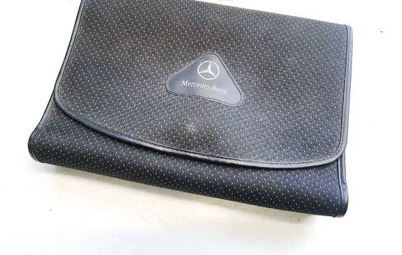 Mercedes-Benz CLK A208 C208 Owners service history hand book 