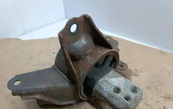 KIA Ceed Gearbox mount