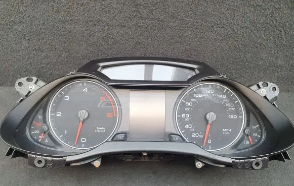Audi A4 S4 B8 8K Speedometer (instrument cluster) 8K0920980N