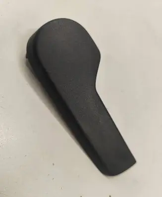 Volkswagen PASSAT B6 Engine bonnet (hood) release handle 1J1823533C