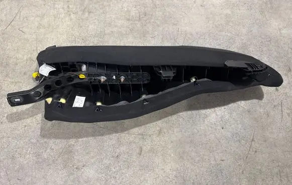 Mercedes-Benz GLE W167 Rear door airbag A1675409432 L0707193AA