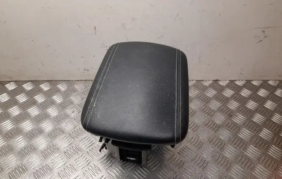 KIA Sportage Armrest 84631F1200