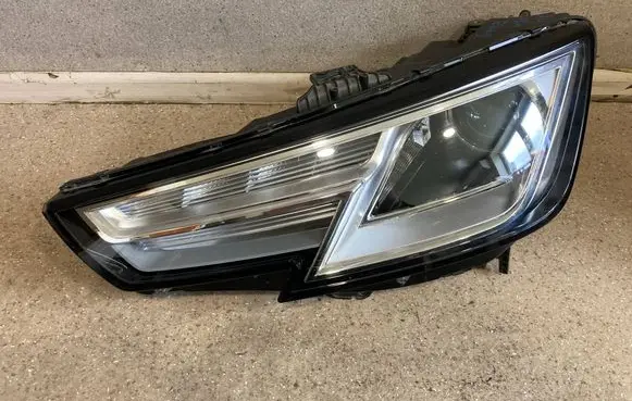 Audi A4 S4 B9 Headlight/headlamp 8W0941005