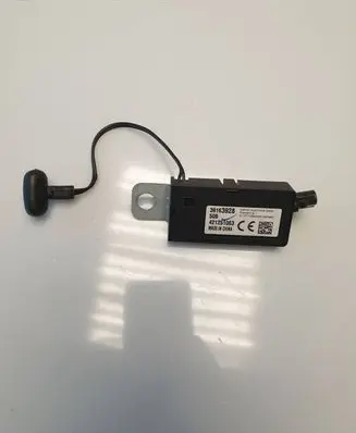 Chevrolet Camaro Aerial antenna amplifier 39163928 421251063