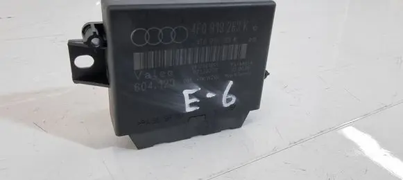 Audi Q7 4L Parking PDC control unit/module 4F0919283K
