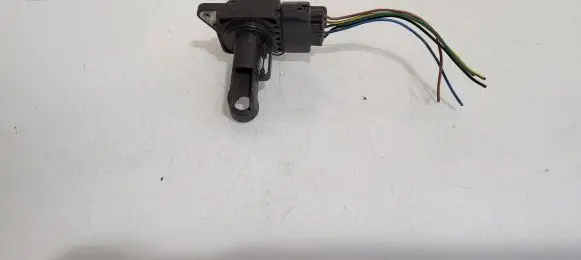 Toyota Corolla E120 E130 Mass air flow meter 2220422010 1974002030