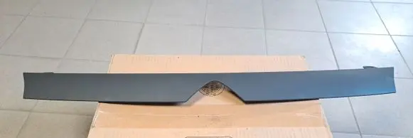 Citroen Berlingo Front bumper upper radiator grill 9810964377