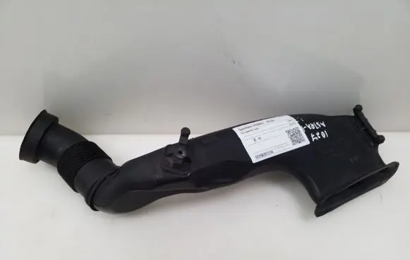 Opel Astra H Air intake duct part 