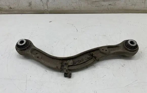 Land Rover Discovery 5 Rear control arm CPLA5501B