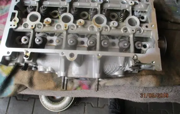 Skoda Kodiaq Piston with connecting rod 05E