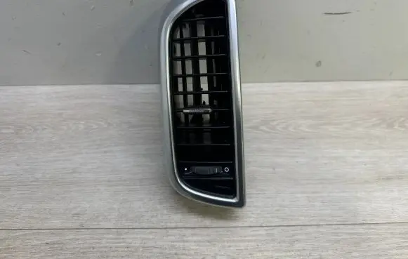 Porsche Cayenne (92A) Dash center air vent grill 95855272701 95855272701G0B 7P5819727A
