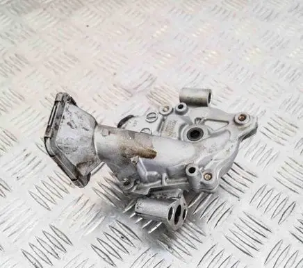 Lexus CT 200H Oil pump 1510037040
