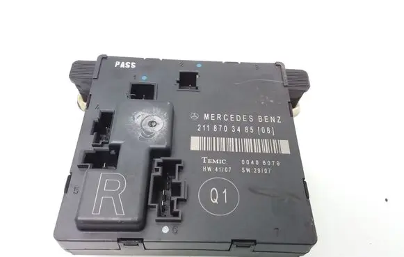 Mercedes-Benz E W211 Door control unit/module 2118703485